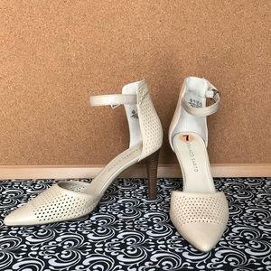 FRANCO SARTO tan nude leather perforated heels